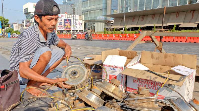 Usang, Lampu Air Mancur Alun-alun Purwokerto Diperbaiki