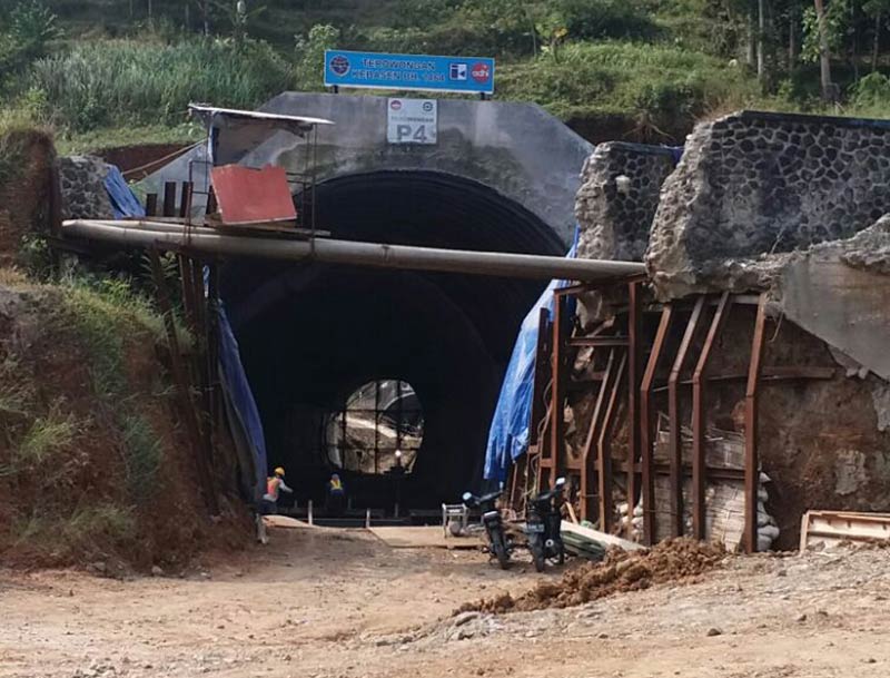 Terowongan Kebasen Permudah Jalur Tengah