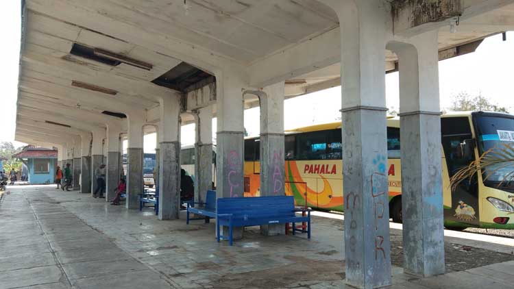 Banyak Bus AKDP Tak Masuk Terminal Kroya
