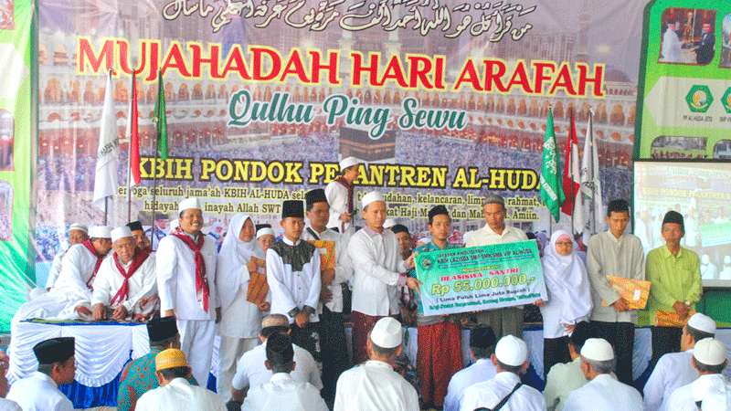 Hari Arafah, Ponpes Al Huda Desa Kutosari Kebumen Mujahadah Qulhu 1000