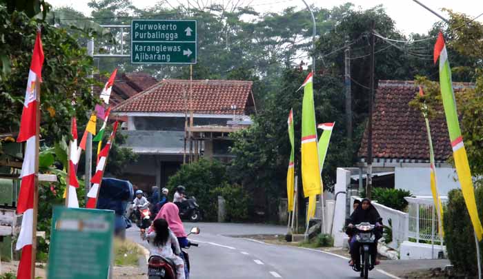 Idelnya Jalur Barat Baturraden Diperlebar