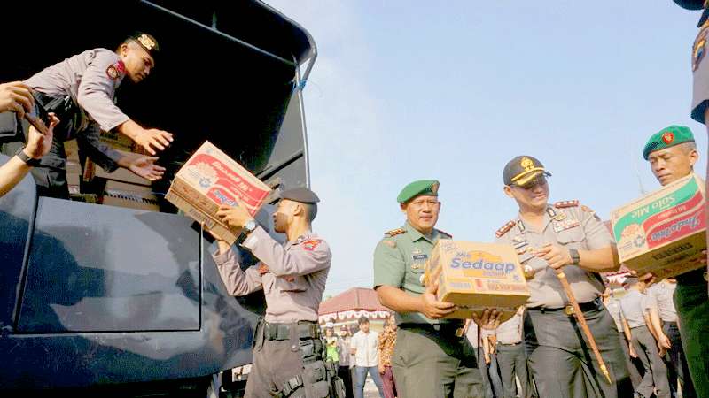 Polres dan Kodim Kirim Ribuan Paket Sembako