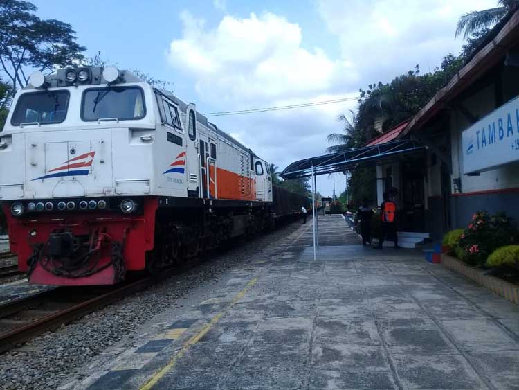 Stasiun Tambak Naik Peringkat