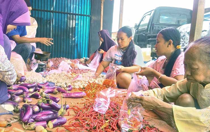 Harga Bumbu Dapur Anjlog, Cabai Merah Malah Naik