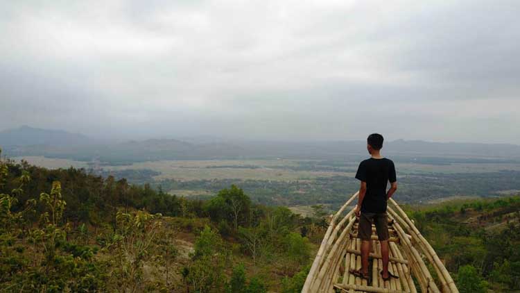 Bukit Wadas Tumpang Terus Bersolek