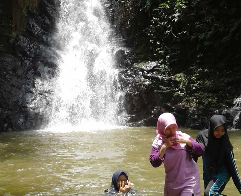 Kemarau, Debit Air Curug Manik Stabil