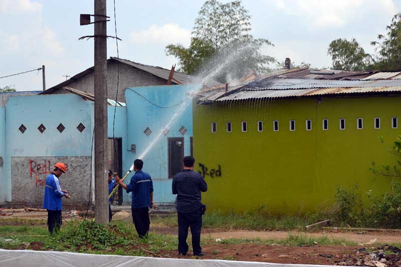 Korsleting, Gudang Mebel Terbakar