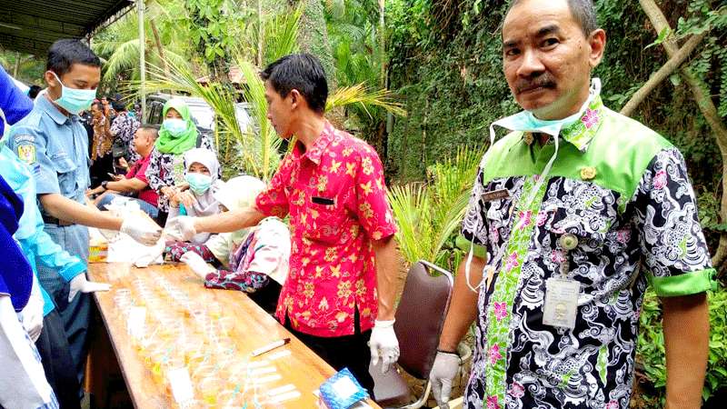 Kesbangpol Kebumen Tes Urine Mendadak