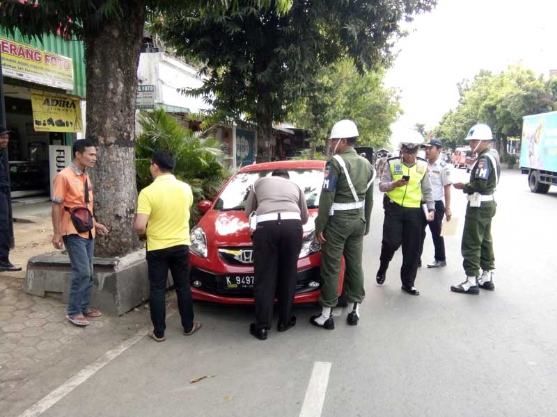 Bandel, Parkir Liar dan PKL di Purwokerto Ditertibkan