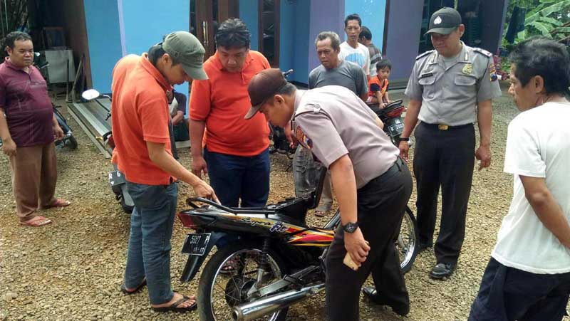 Motor Tanpa Pemilik Ditemukan di Kebun