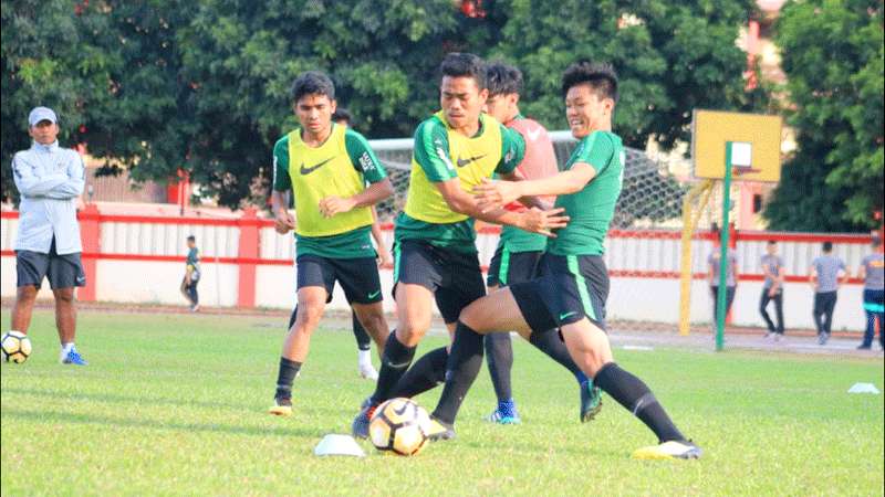 Tambal Lubang di Lini Belakang