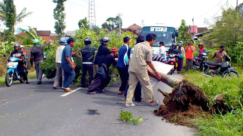 10 Kecamatan Rawan Bencana Puting Beliung