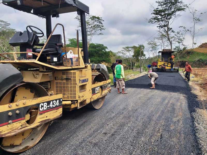 Warga Dusun Silangit Tak 