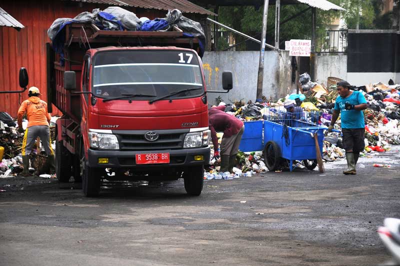 DLH Yakin Seminggu Selesai Atasi Sampah