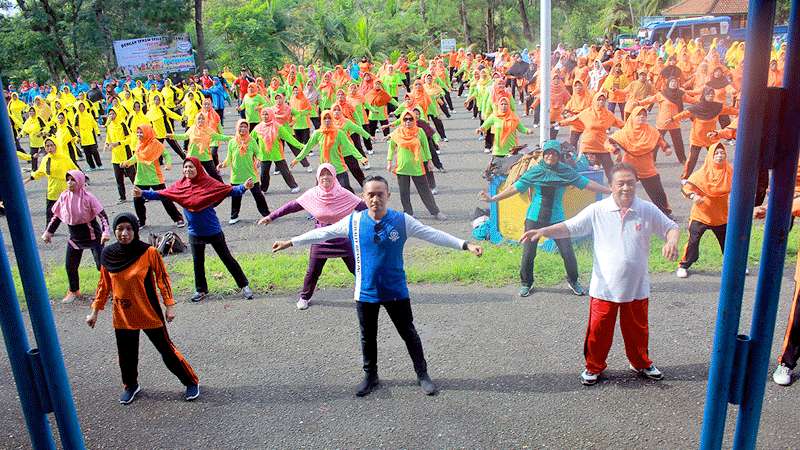 Paguyuban Senam Segar Kebumen Gelar Senam Sehat Massal