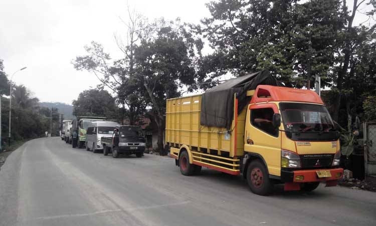 Macet Parah, Bumiayu-Ajibarang Butuh 4 Jam