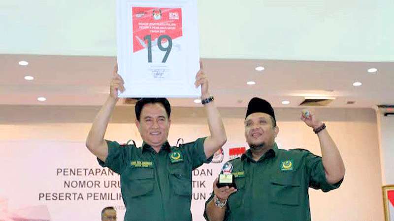 Yusril Masuk Tim Hukum Jokowi-Ma'ruf