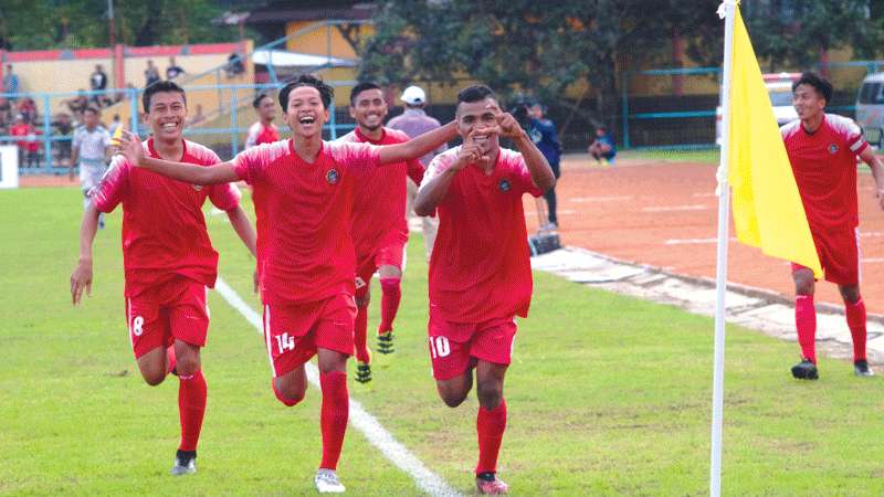 1 Persibas Banyumas vs Persiwa Wamena 1 (Persiwa lolos lewat adu penalti 3-4)-Langah Persibas Terhenti