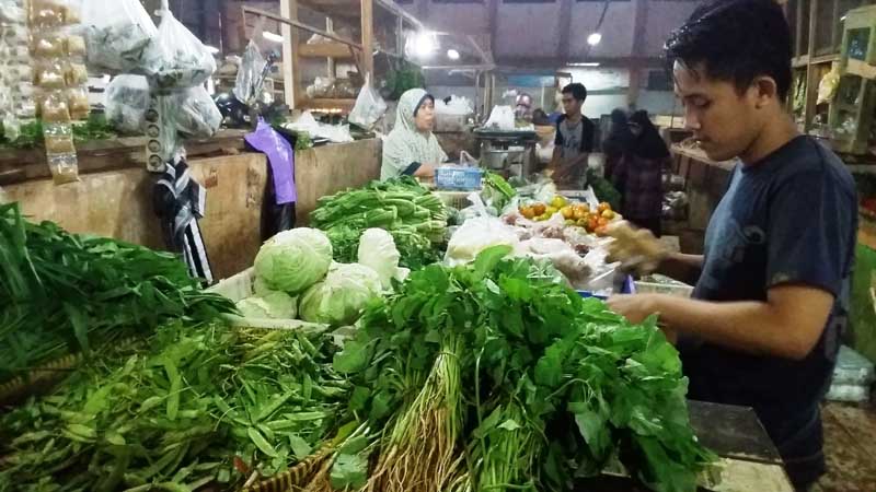 Harga Sayuran Mulai Naik