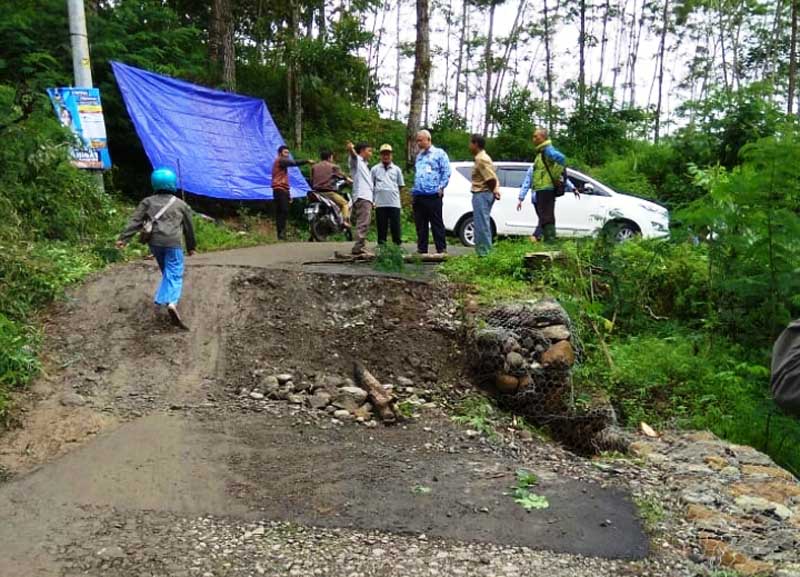 Jalan Pringamba - Pandanarum Terputus