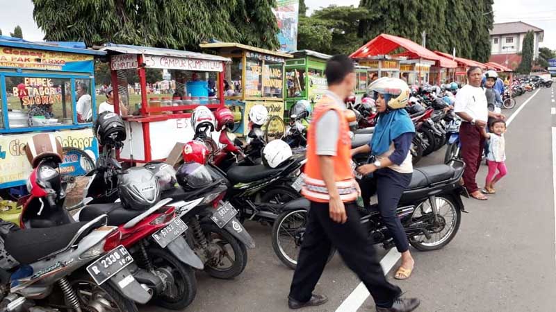 Paguyuban Parkir Tolak Parkir Berlangganan