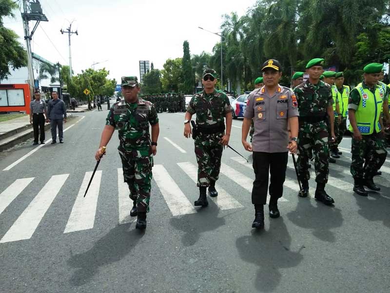 900 Personel TNI/Polri Simulasi Pengamanan Pileg dan Pilpres