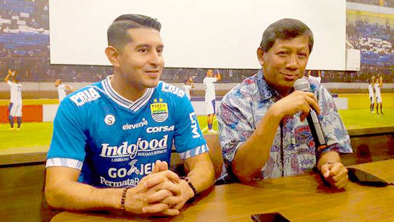 Persib Bandung-Tak Terbebani Nomor Punggung Atep