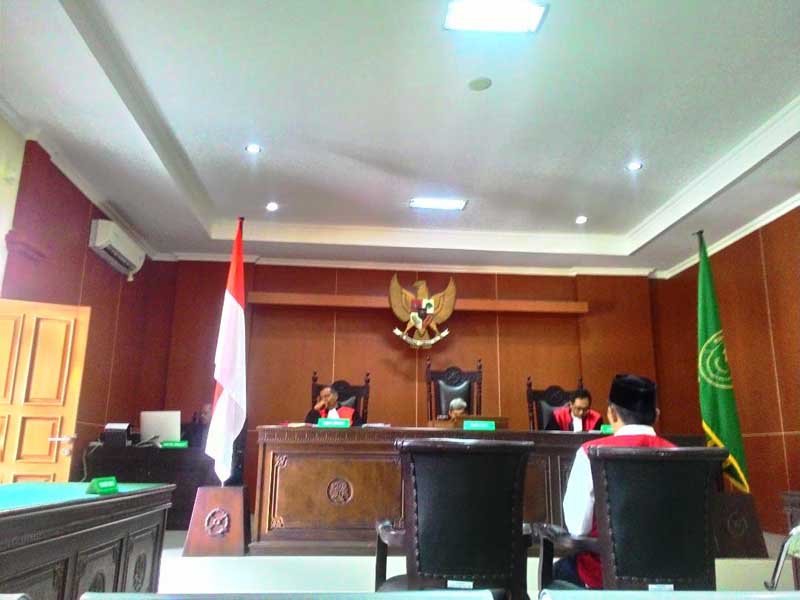 Hakim Dibuat Geram Terdakwa Penipuan CPNS