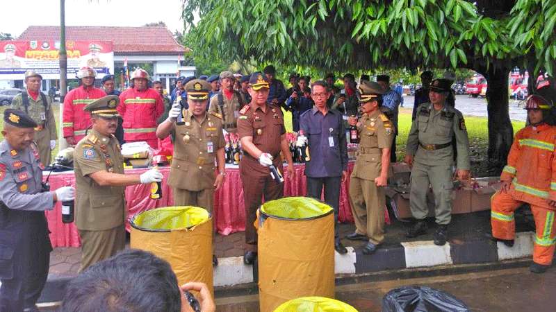 478 Botol Miras Dimusnahkan