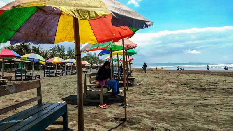 Asfirla Ajak Masyarakat Jaga Kebersihan Pantai