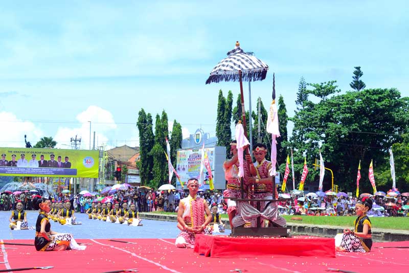 Diisi Tari Kolosal, Lambang Hidup Guyub Rukun