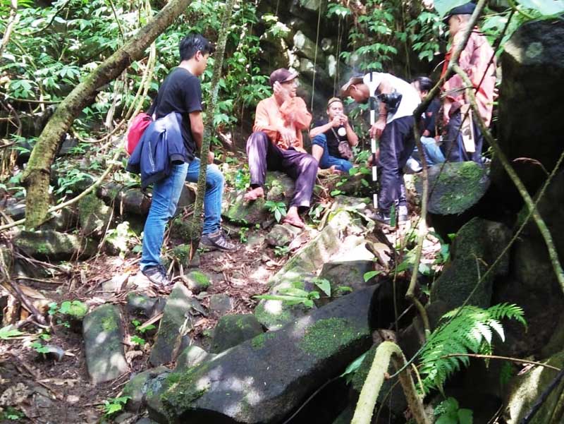 Situs Gunung Padang Hasil Geologi