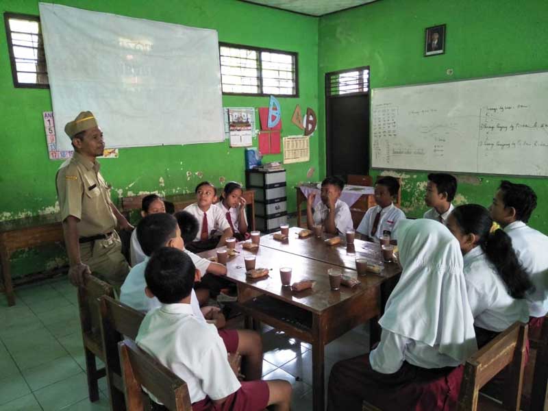 Siswa Dapat Sarapan Tambahan Sebelum Ujian