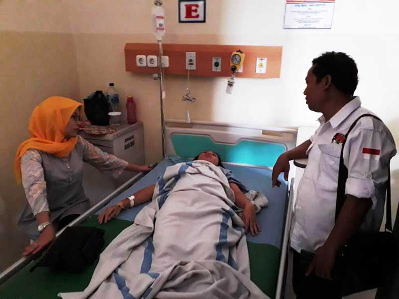 Kecapekan, Satu Petugas KPPS Keguguran