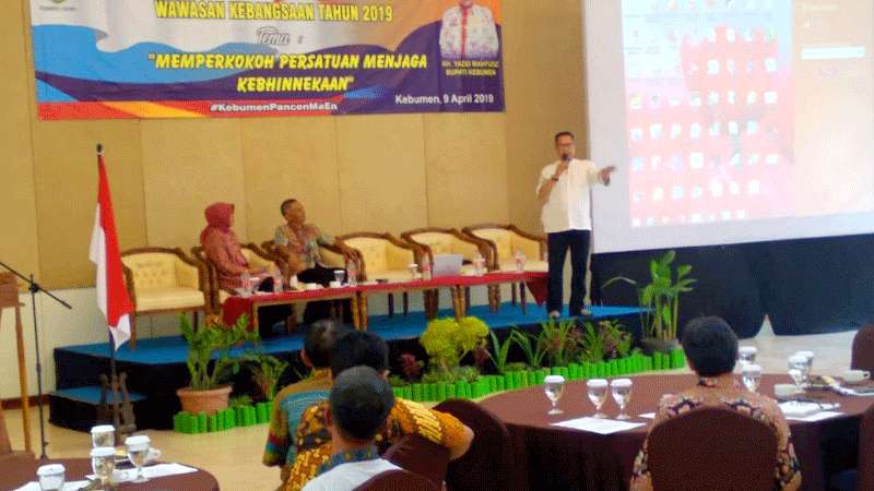 Perkokoh Persatuan, Jaga Kebhinekaan, Kesbangpol Kebumen Gelar Seminar Kebangsaan