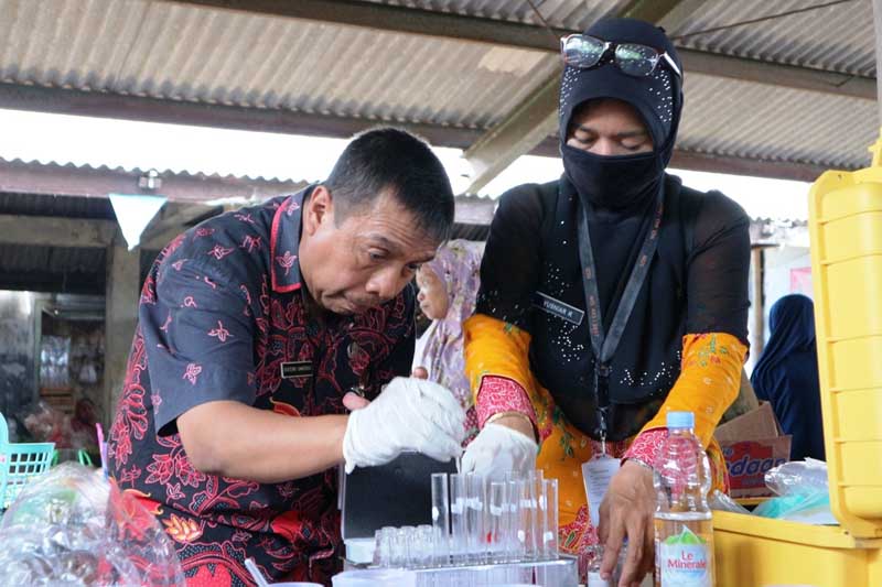 Ditemukan Pindang Berformalin di Pasar Karanganyar