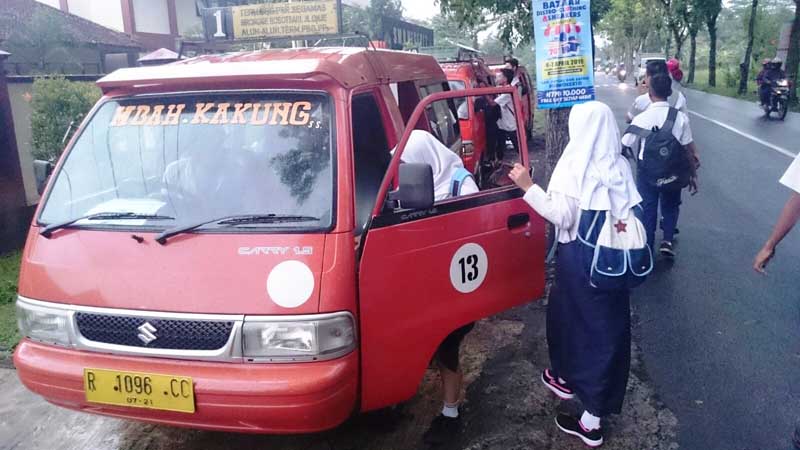 UNBK Numpang, Sekolah Harus Sewa Kendaraan