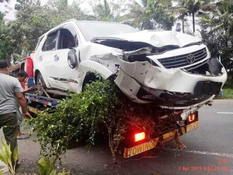 Fortuner Oleng, Picu Tabrakan Beruntun