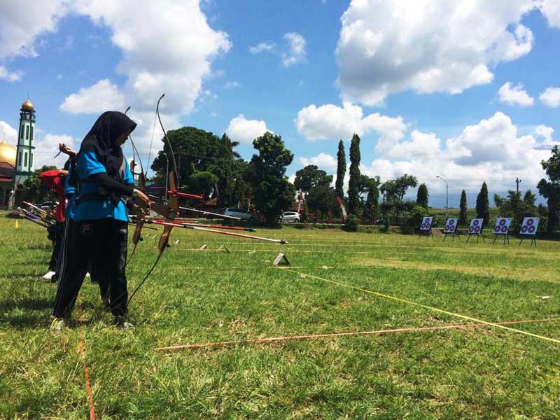 50 Pelajar Berkompetisi di Kejurkab Panahan