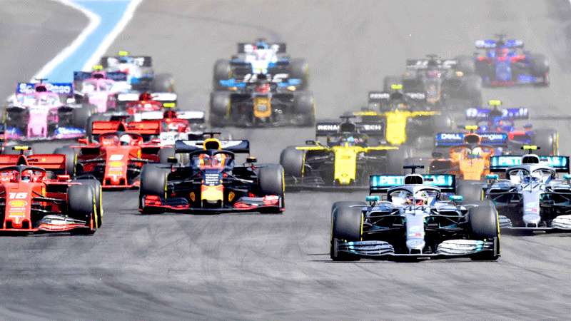 Lewis Hamilton Lanjutkan Dominasi