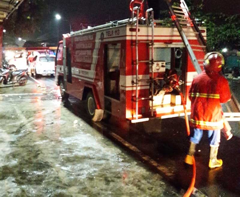 Ruang VVIP Karaoke Plat R Kebakaran