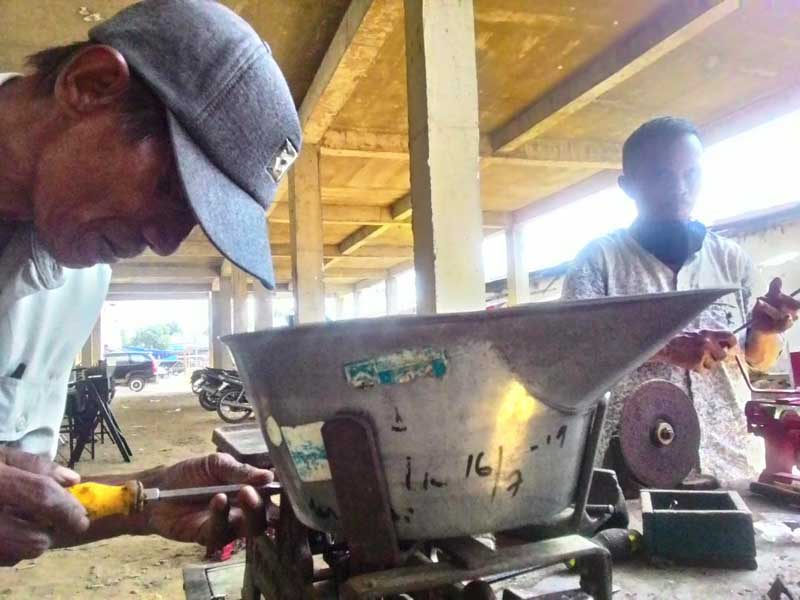Petugas Temukan 42 Timbangan Belum Tera Ulang