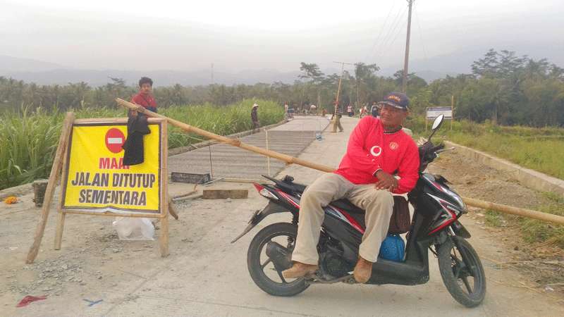 Jalan Pucang - Wanadadi Ditutup Total