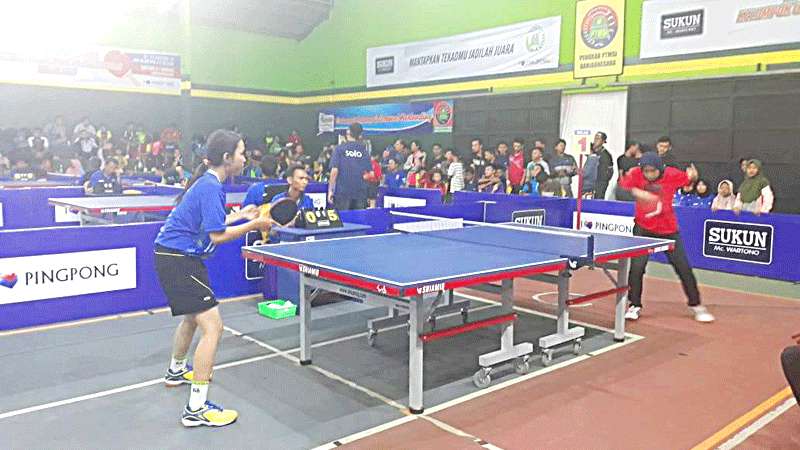 Ratusan Atlet Tenis Meja Perebutkan Piala Gubernur