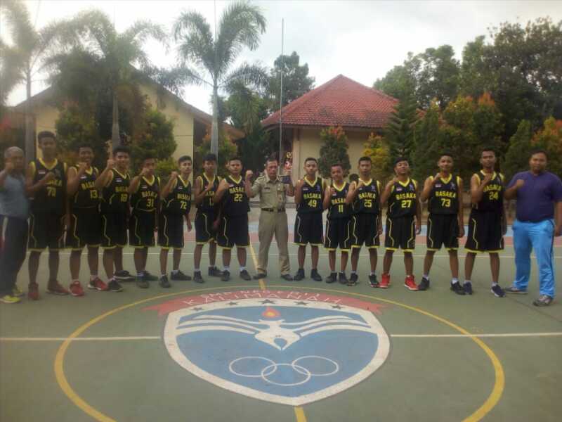 Tim Basket Putra SMPN 1 Kalimanah Jadi Juara Perwira Basketball Liga Tahun 2019