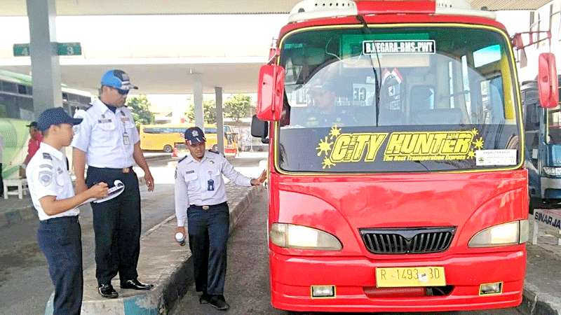 Operasi Ramp Check di Banjarnegara, Belasan Bus AKDP Tidak Laik Jalan