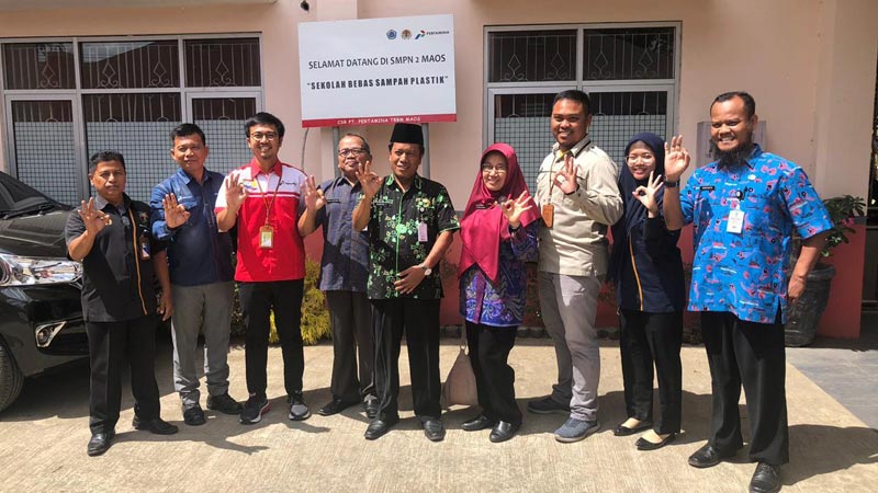 Pertamina TBBM Maos Sosialisakan Program Boikot Sampah Plastik di SMPN 2 Maos