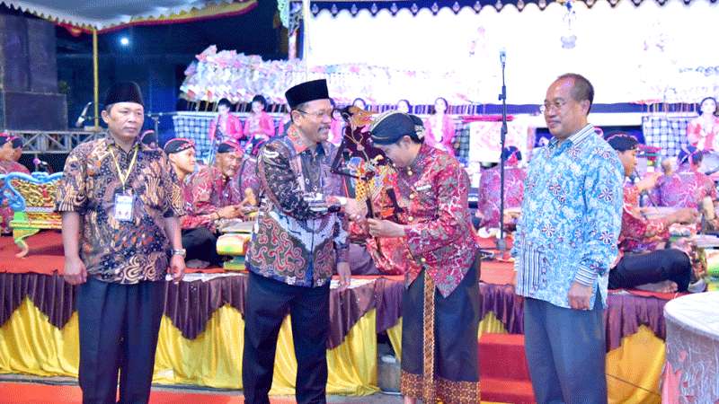 “Petruk Dodolan Buku” Curi Perhatian Penonton