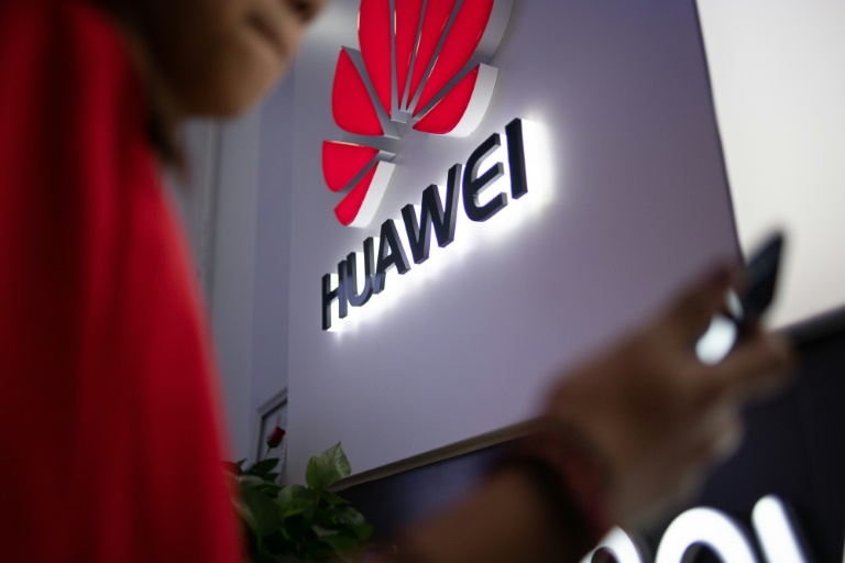 Huawei Luncurkan SmartPhone Tanpa Google