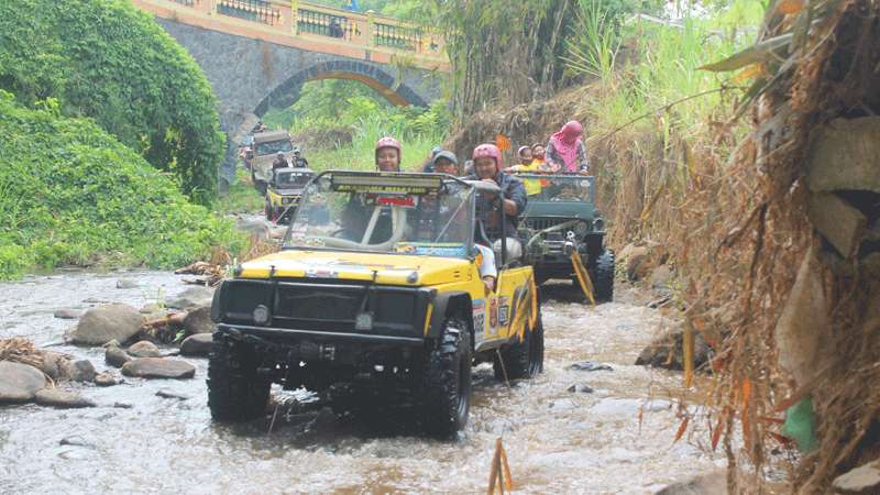 TRMS Serulingmas Kenalkan Offroad Sungai